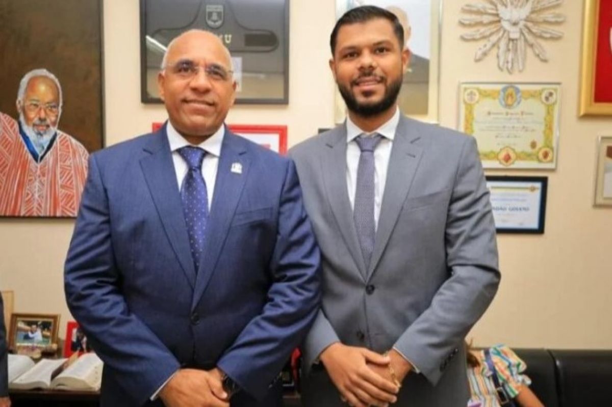 Mesmo ao alegar falta de dinheiro, Prefeitura de Goiânia vai transferir R$ 2 milhões para times de futebol